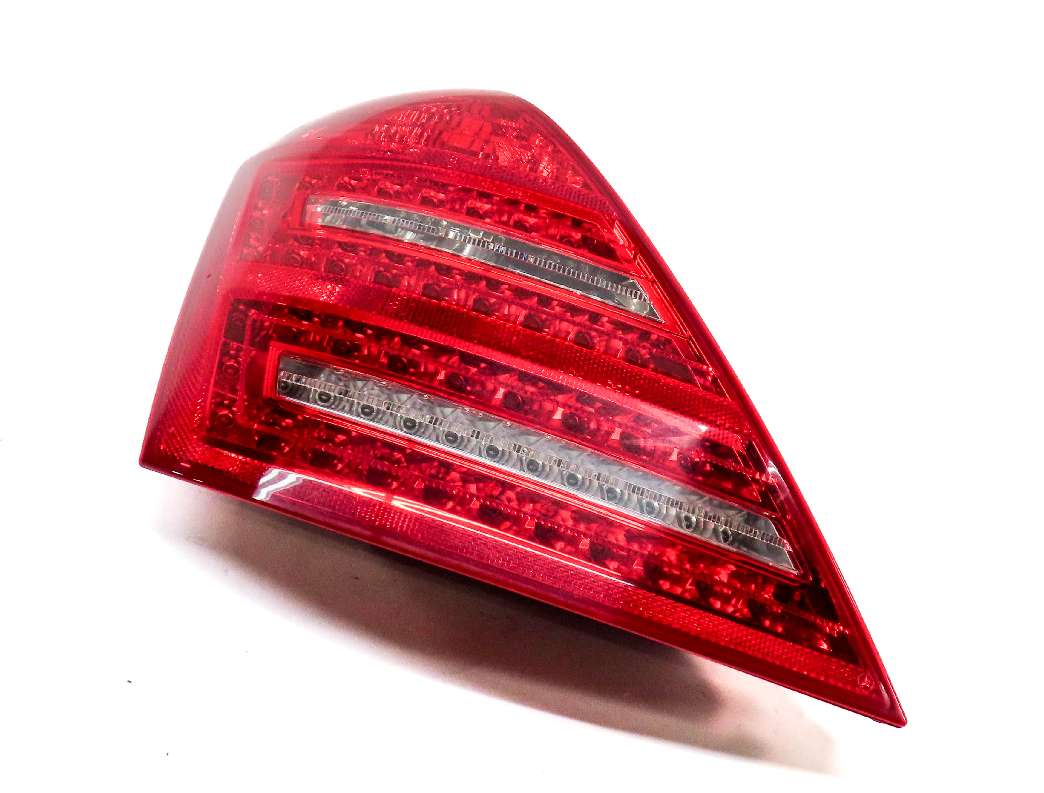 2010-2013 MERCEDES S-CLASS (W221) LEFT DRIVER REAR TAILLIGHT BRAKE LIGHT LAMP — exact item pictured